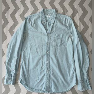 Uniqlo Button Down Men’s Shirt!